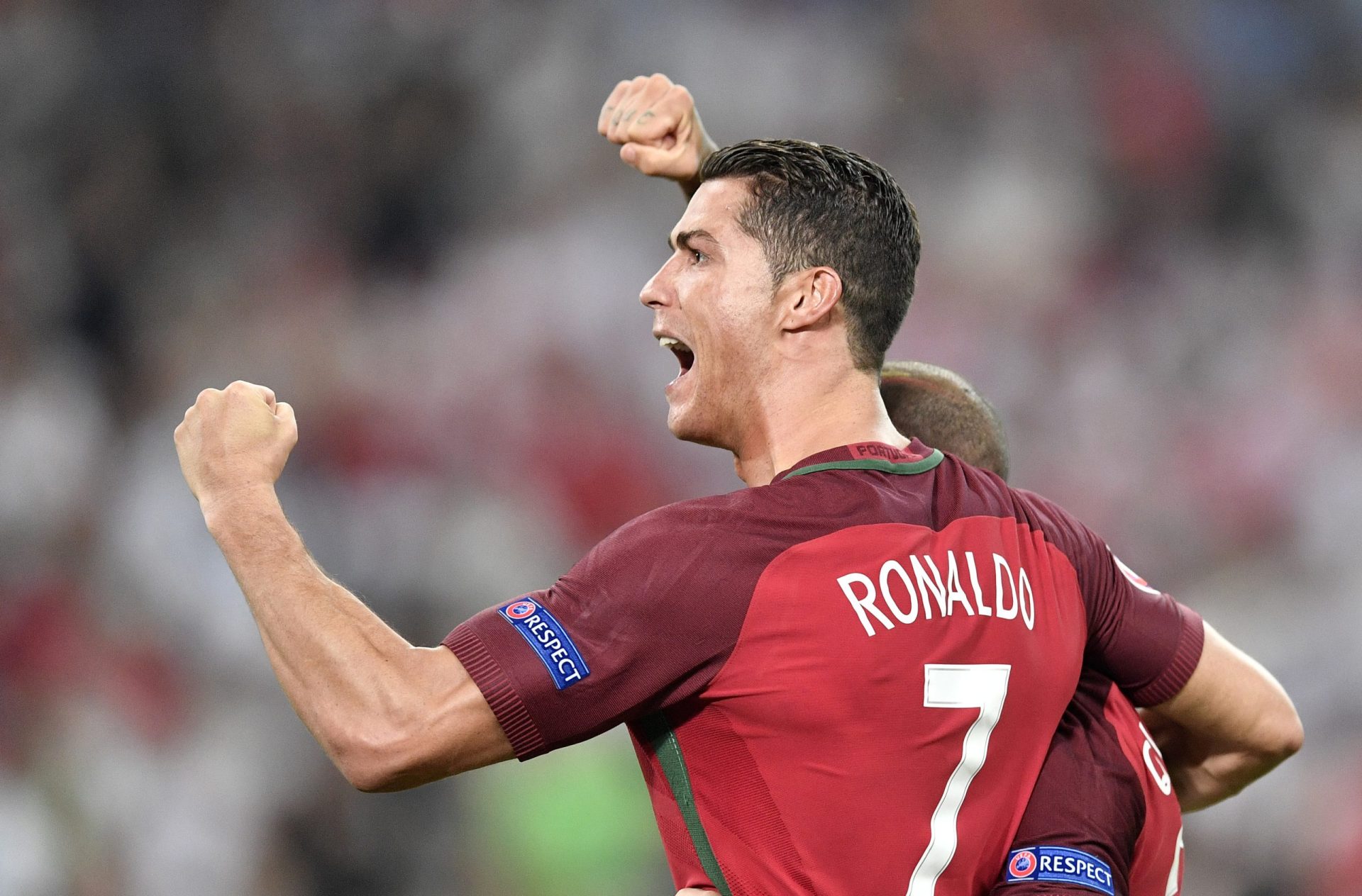 Ronaldo está honrado por estar numa equipa de &#8220;campões e cheia de talento&#8221;