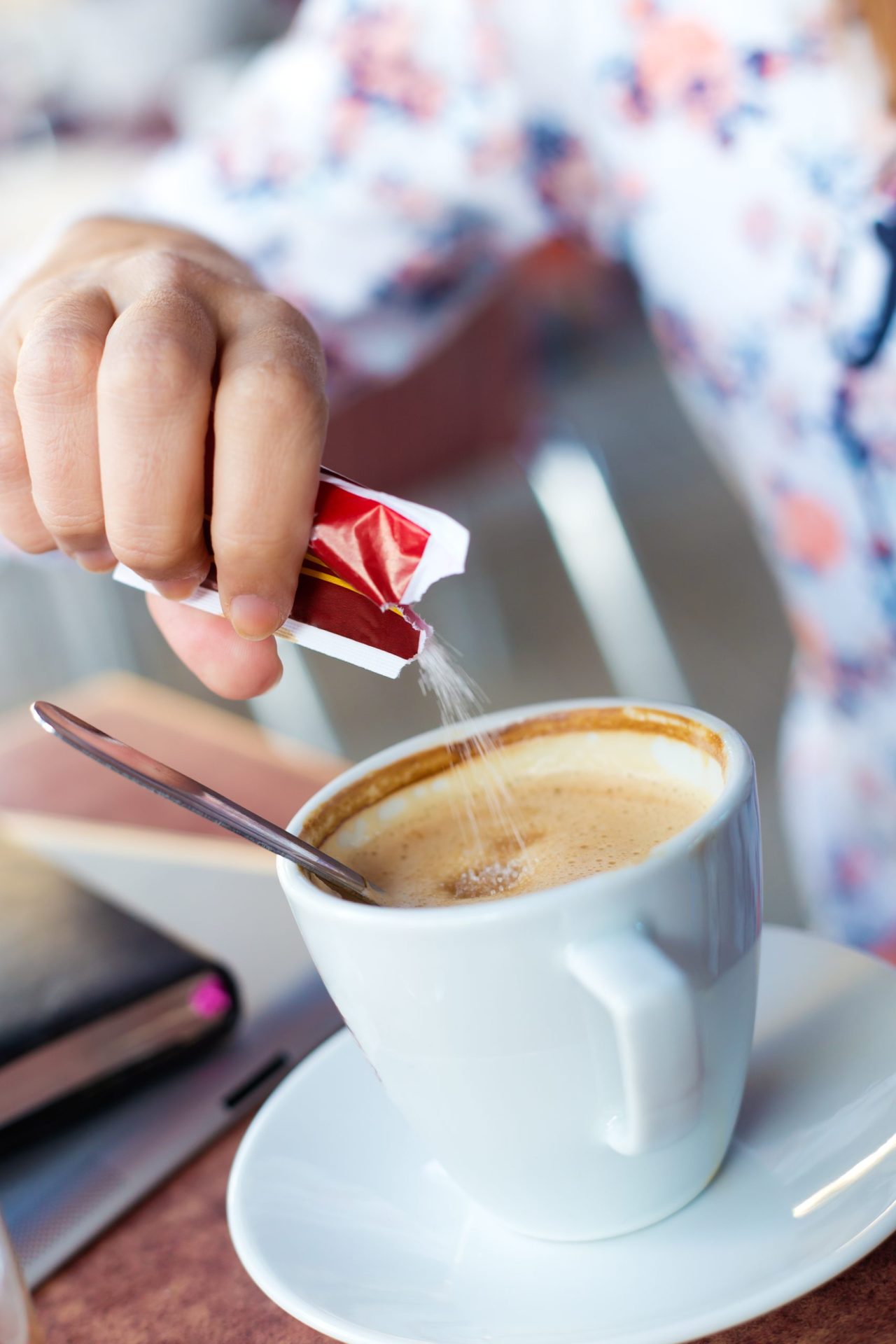 Menos açúcar nos cafés? É esse o objetivo da DGS