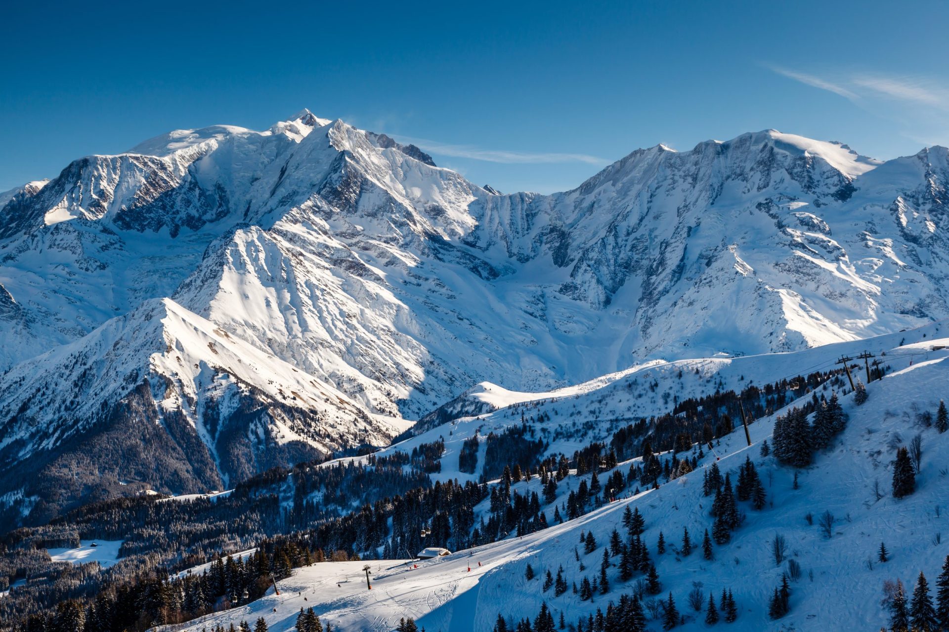 Alpes. Nova avalanche faz cinco mortos