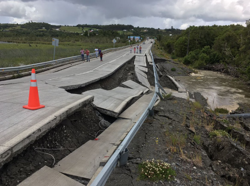 Terramoto de magnitude 7.6 atinge o Chile e provoca alerta de tsunami