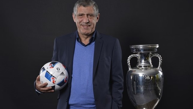 Globe Soccer. Fernando Santos vence o prémio de Treinador do Ano