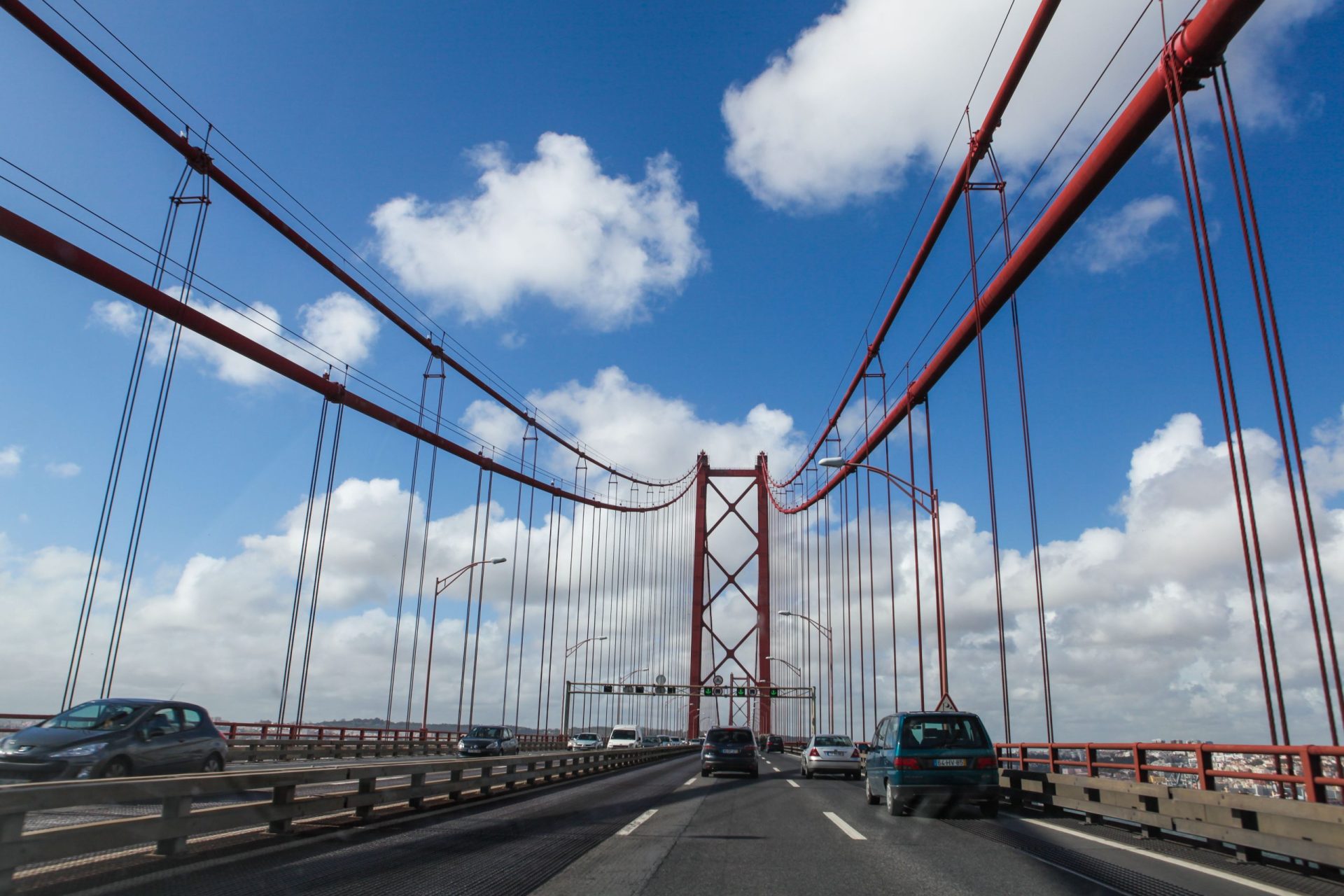 Vai ficar mais caro atravessar as pontes 25 de abril e Vasco da Gama