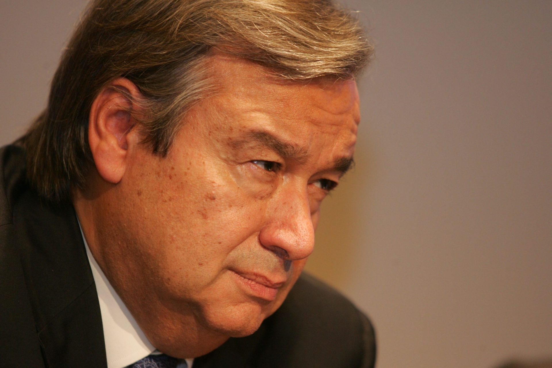 PCP apresenta agenda de encargos para Guterres