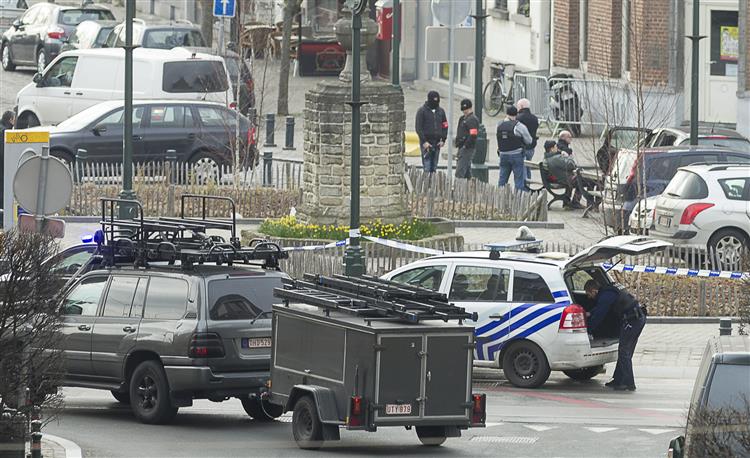 Tiros em Molenbeek: Salah Abdeslam já foi detido