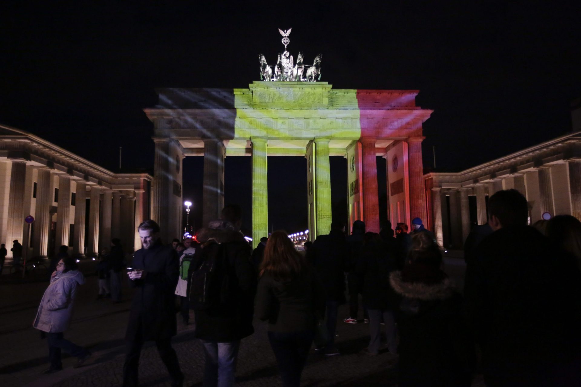 Onda de solidariedade por Bruxelas [fotos]