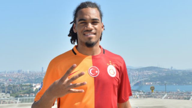 Jogador do Galatasaray sobrevive a 3 atentados em poucos dias