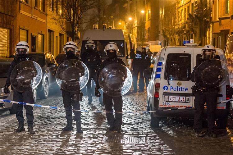 Bruxelas. Polícia do aeroporto ameaça fazer greve