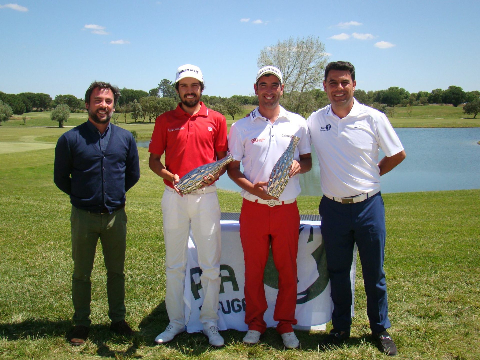 Golfe. ‘Dobradinha’ de João Ramos com ajuda de Tiago Cruz