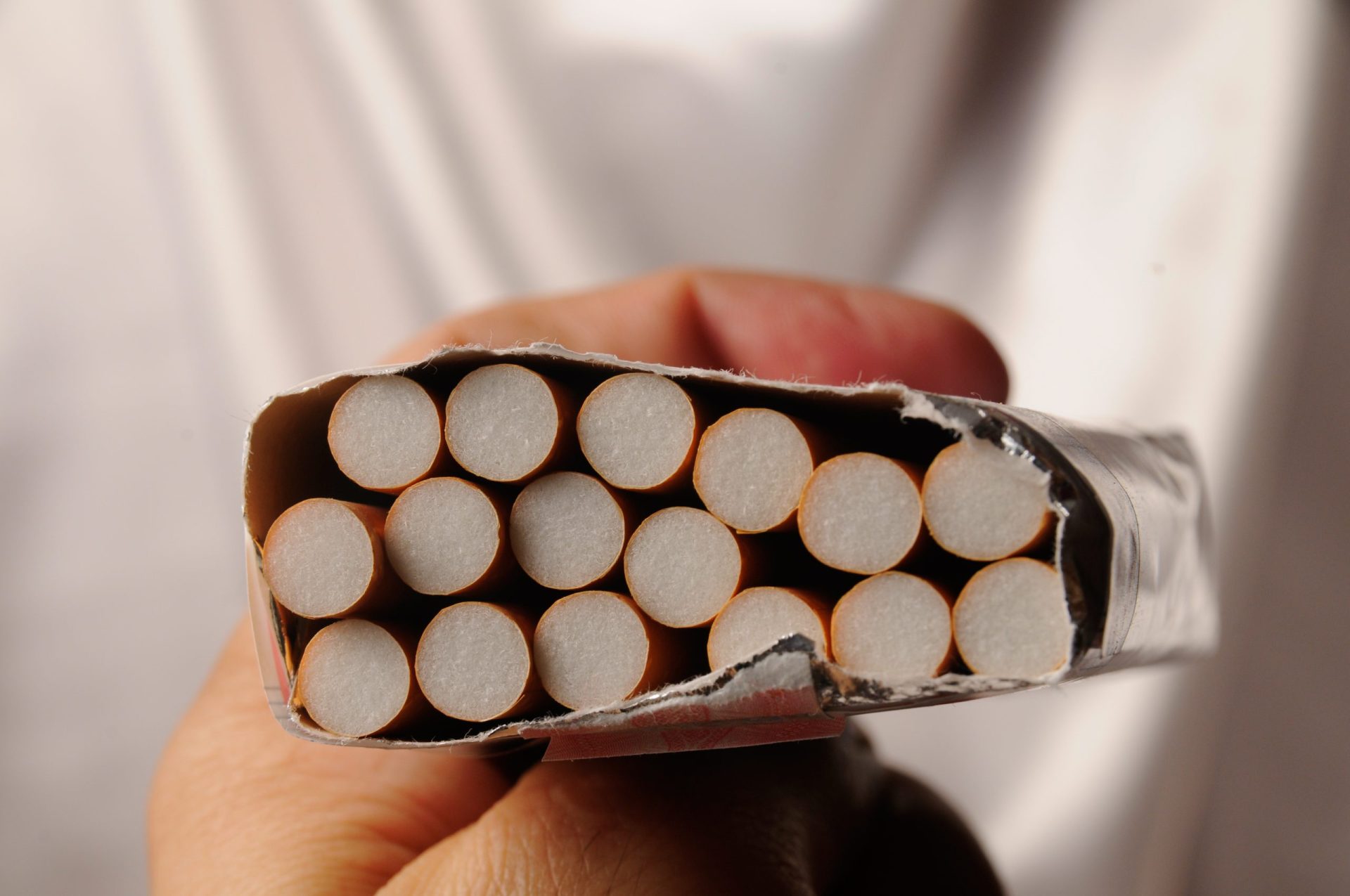 Sabe quanto custa um maço de tabaco na Austrália?