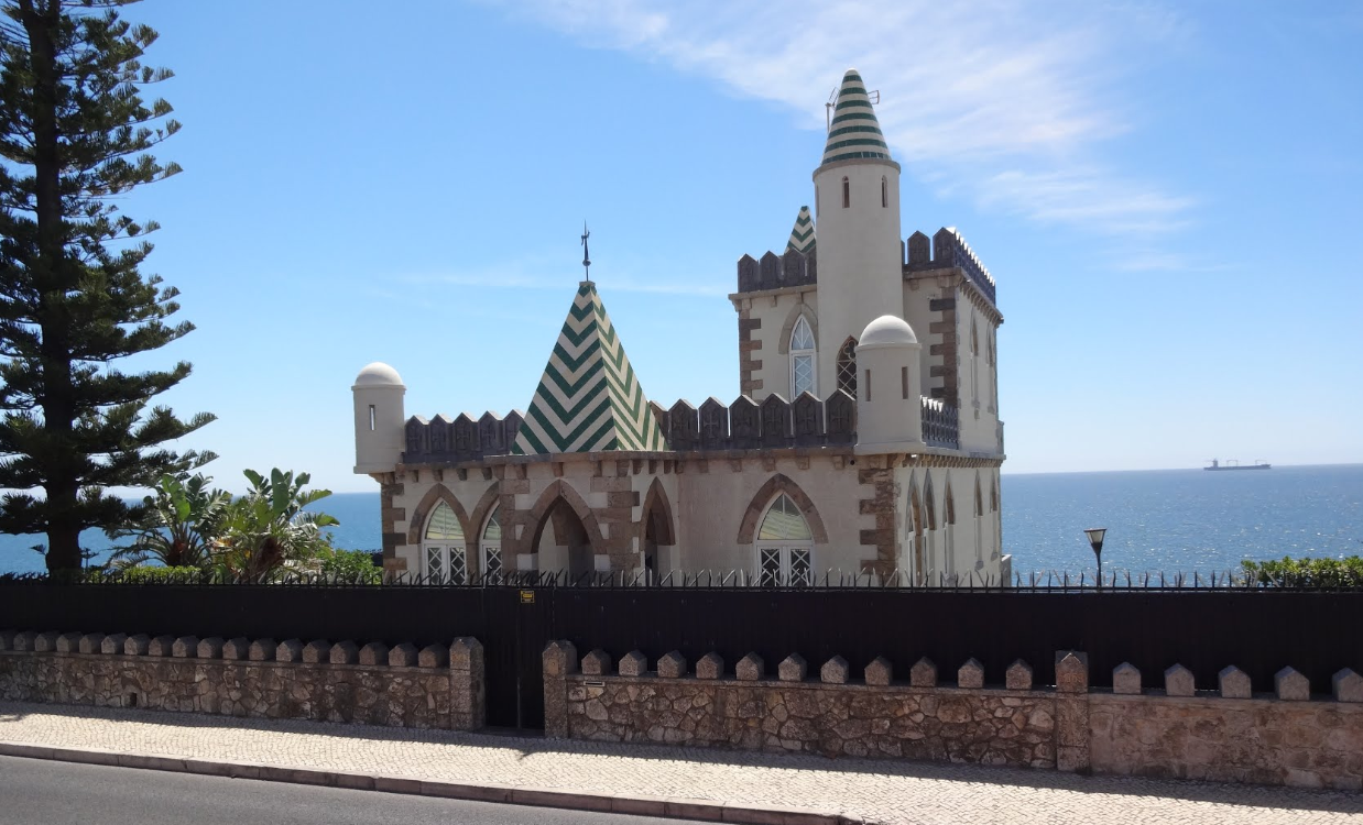 Cascais. Este castelo está à venda