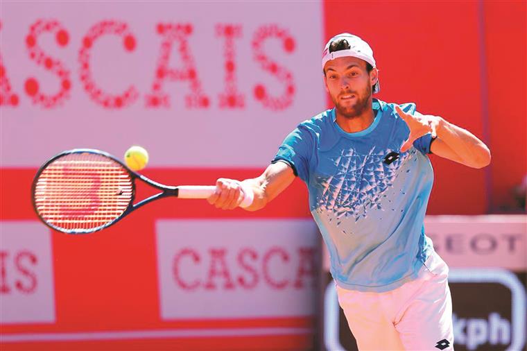 Masters de Madrid. João Sousa passa aos quartos-de-final