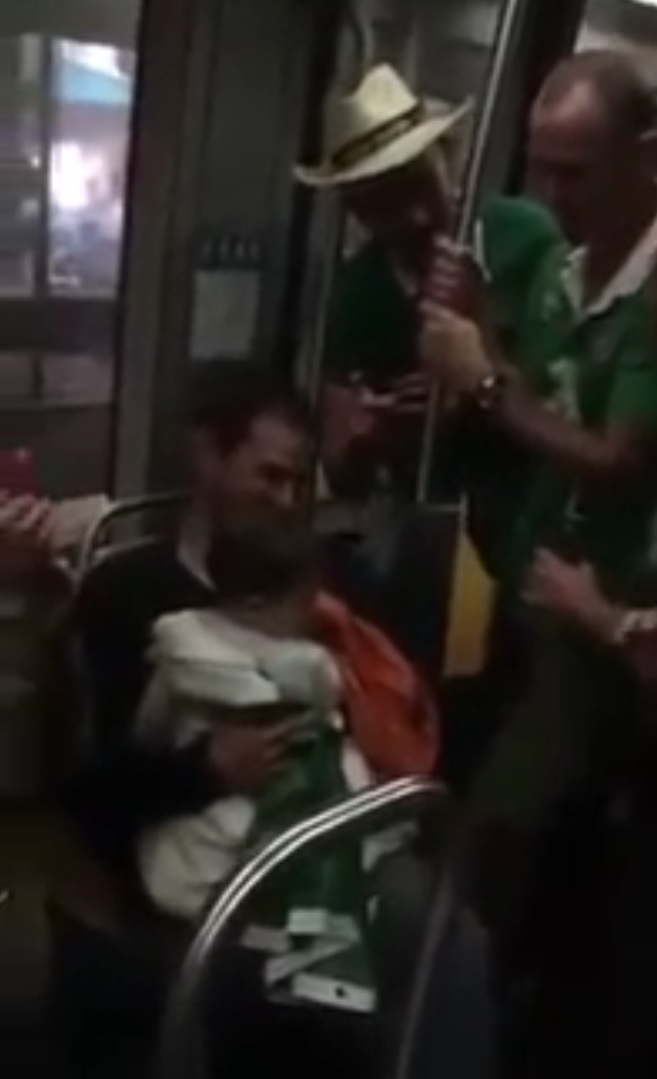 Euro2016. Adeptos irlandeses ‘embalam’ bebé num transporte público [vídeo]