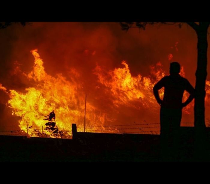 Incêndio nas imediações da base militar da NATO na Turquia