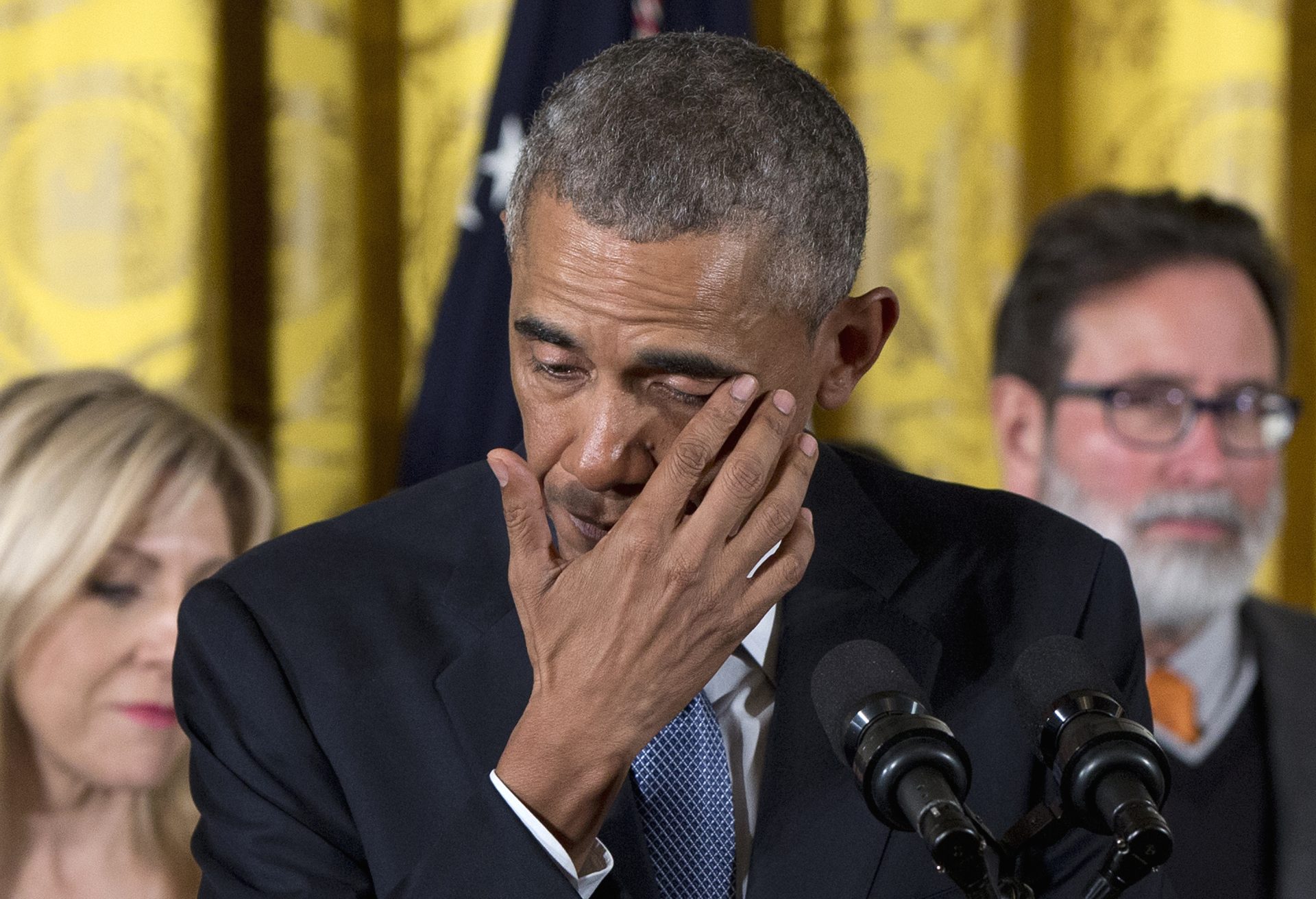 EUA. Obama apoia Clinton no seu último discurso