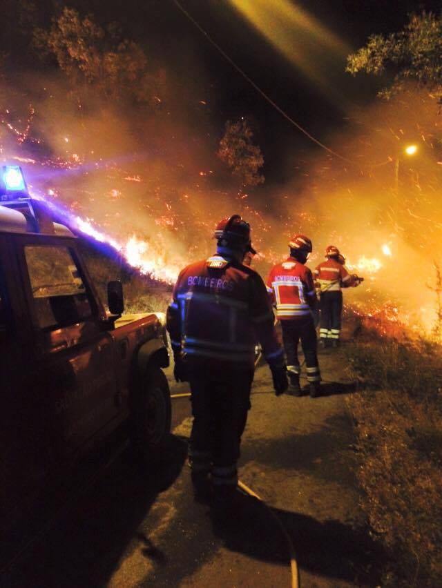 São Pedro do Sul. Aldeias em perigo estão a ser evacuadas por falta de meios