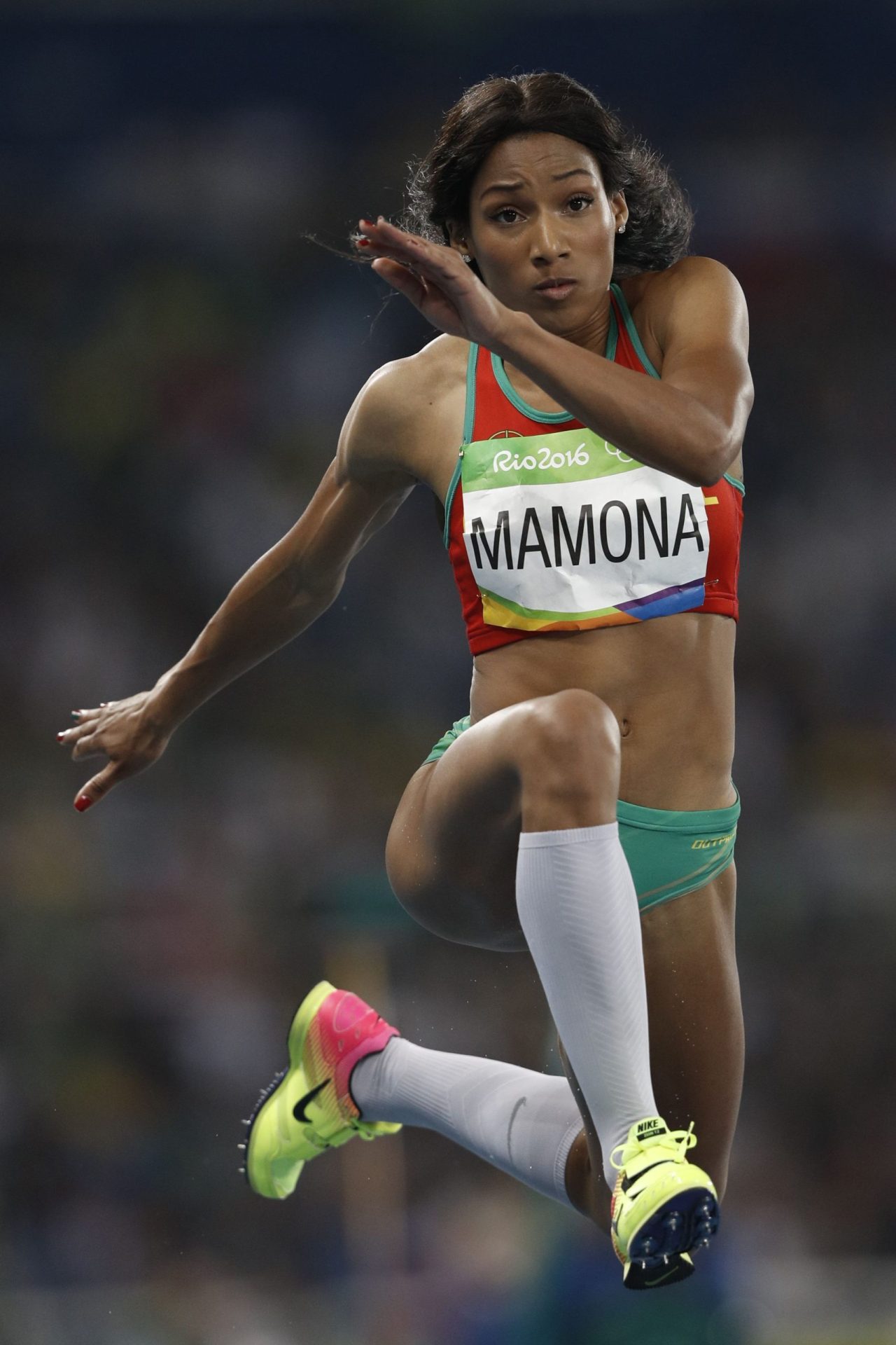 Patrícia Mamona bate recorde nacional e fica em sexto no triplo salto
