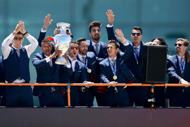 O Porto queria ver a taça e Marcelo vai fazer a vontade