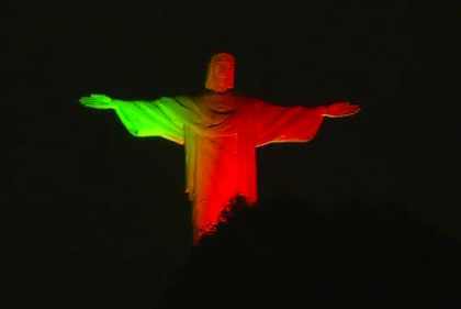 Cristo Redentor com cores portuguesas na recepção a Marcelo