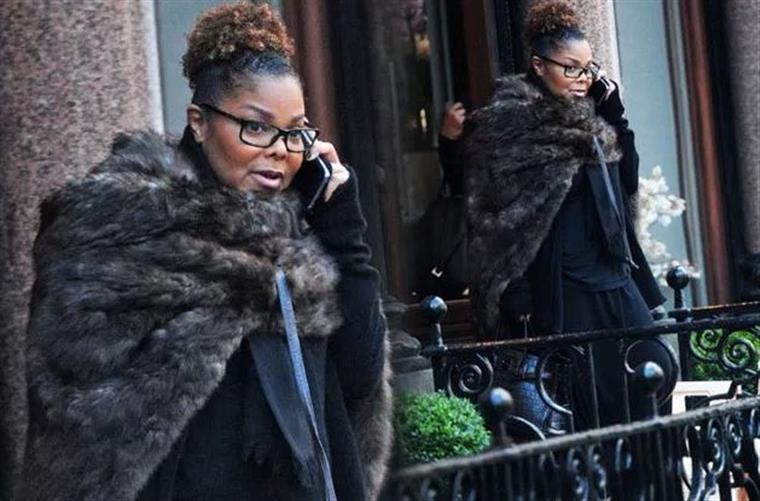 Janet Jackson perdeu 31 quilos e ficou com corpo irreconhecível