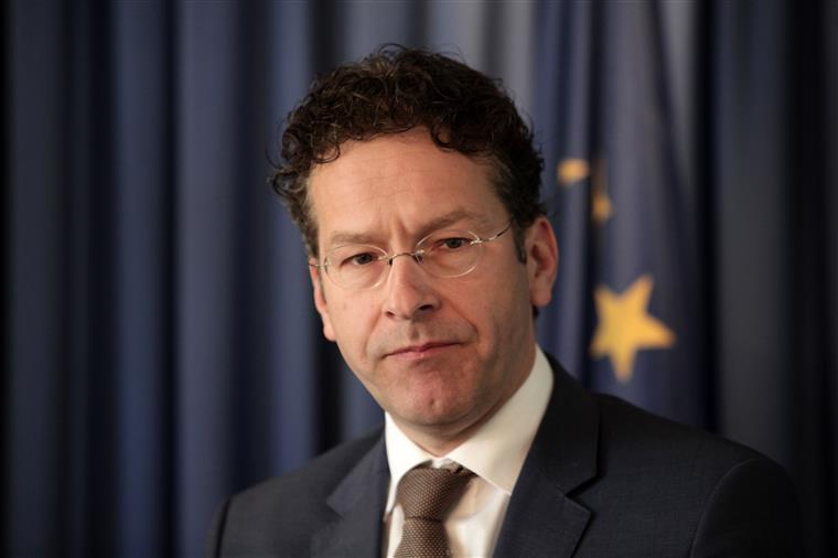 PS aprova continuidade de Dijsselbloem​ no parlamento