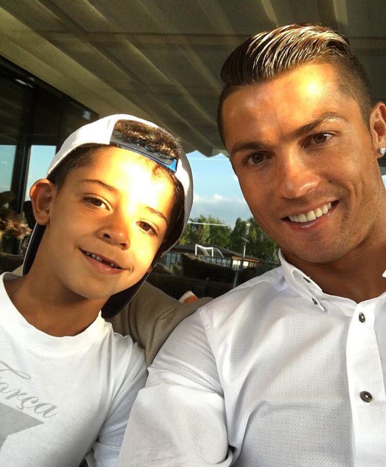 Filho de Cristiano Ronaldo é vítima de bullying