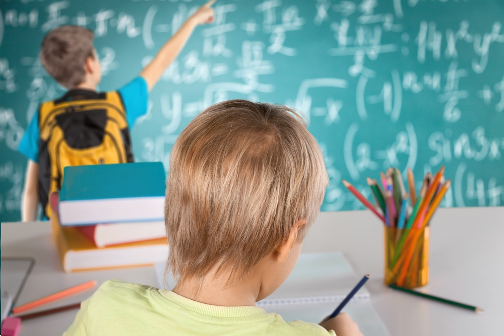 Aplicação permite aos pais saberem tudo o que os filhos fazem na escola