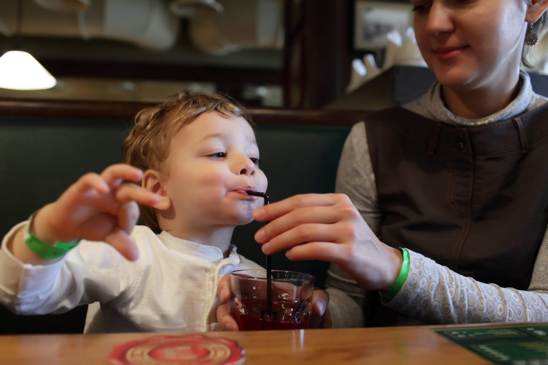 A boa educação dos filhos pode dar-lhe um desconto neste restaurante