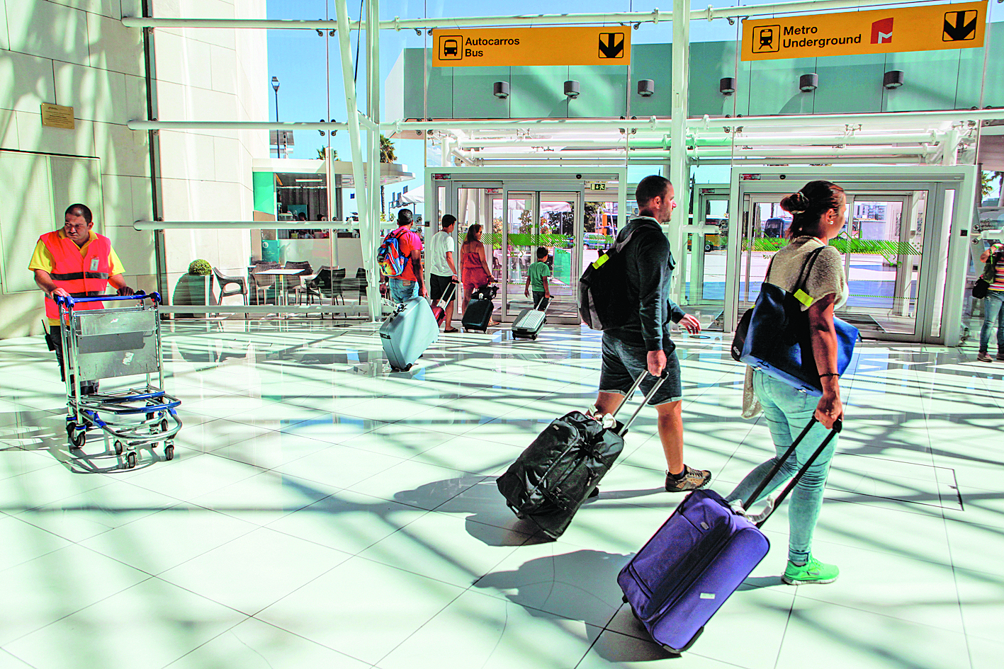 SEF com reforços no aeroporto de Lisboa