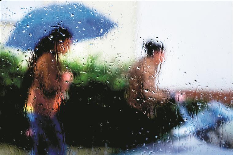 Meteorologia. Tempo prega partida em dia de Carnaval