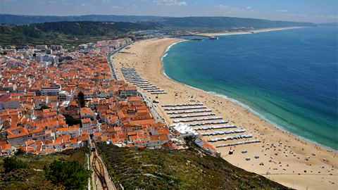 Pescadores descobrem bomba junto ao largo da Nazaré