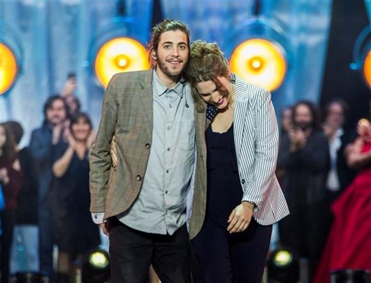 Salvador Sobral comenta as notícias que têm saído sobre o seu estado de saúde