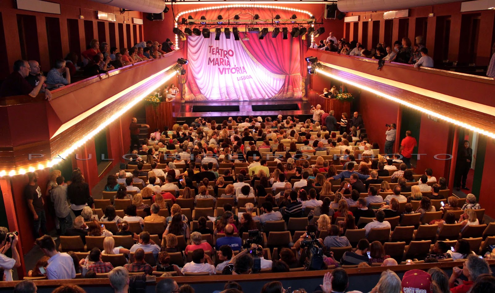 Hoje é o dia Mundial do Teatro e há vários espetáculos gratuitos