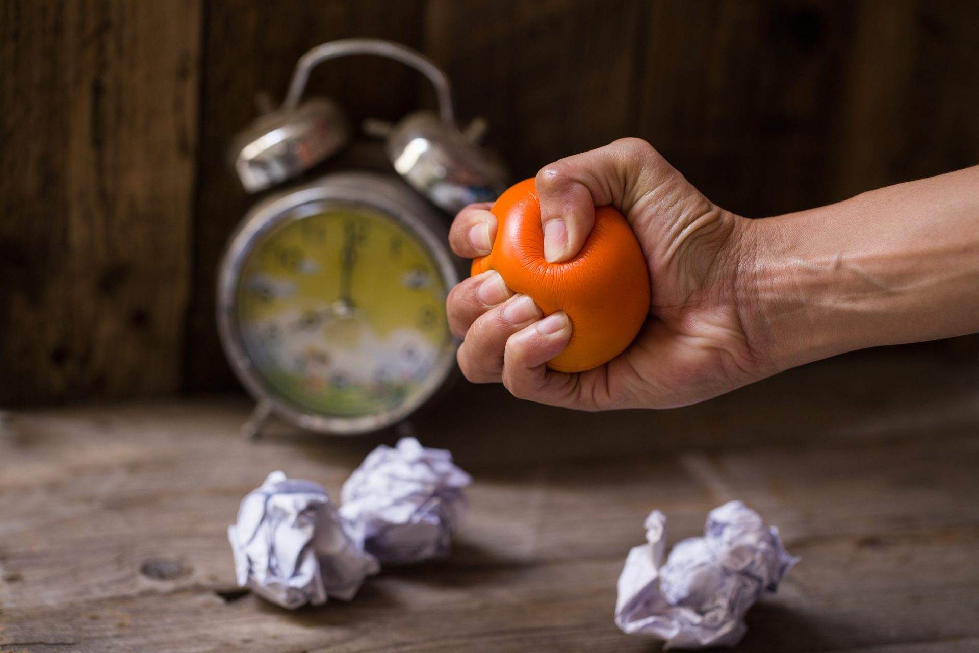 Saiba quais são os cinco sinais físicos que dizem que anda demasiado stressado