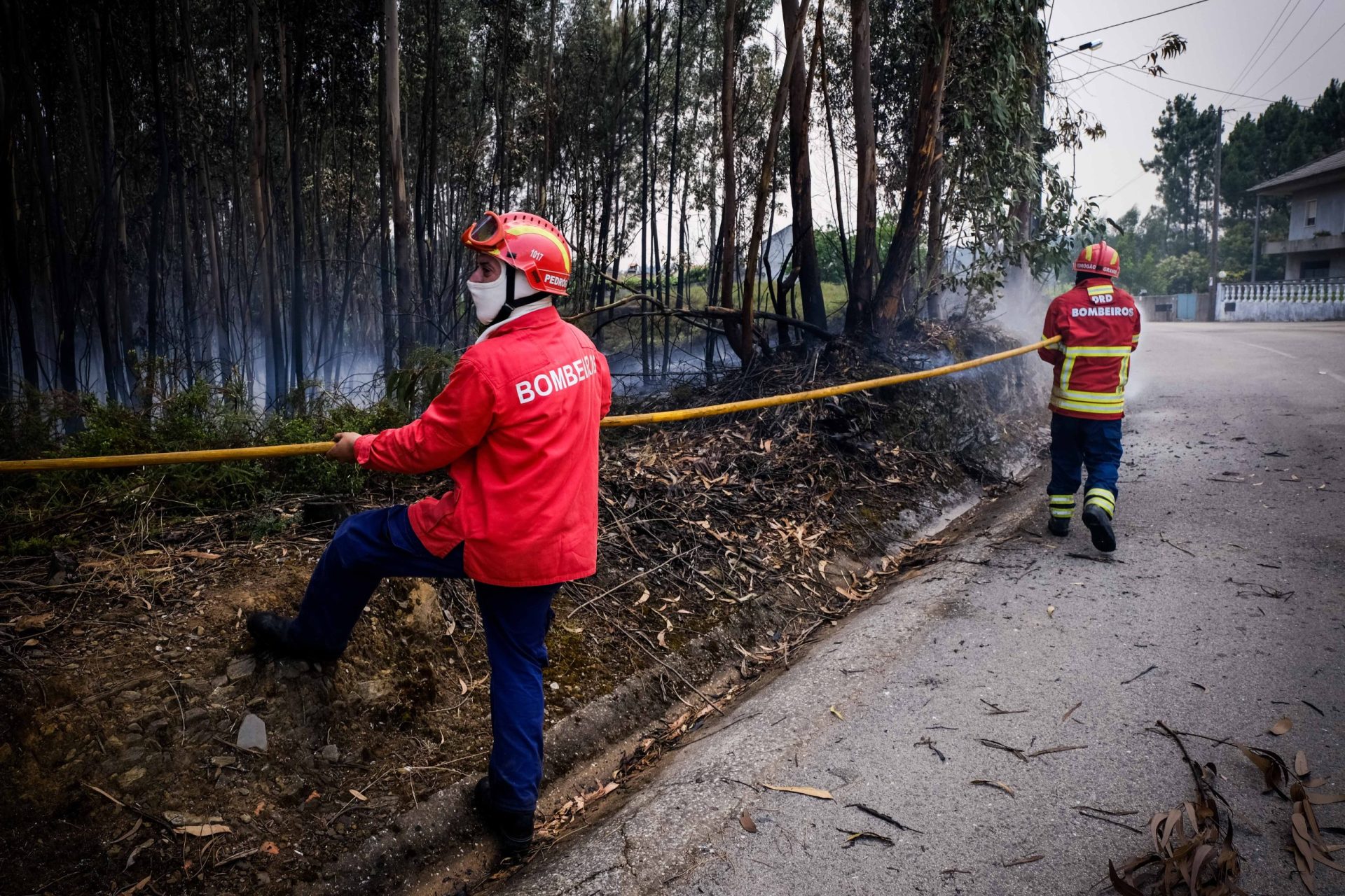 Gaia. Incêndio deixa cinco pessoas desalojadas