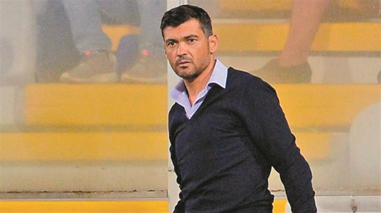 Sérgio Conceição promete deixar os “portistas felizes em maio”