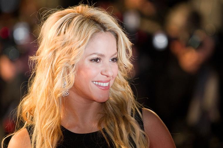 Shakira regressa a Portugal