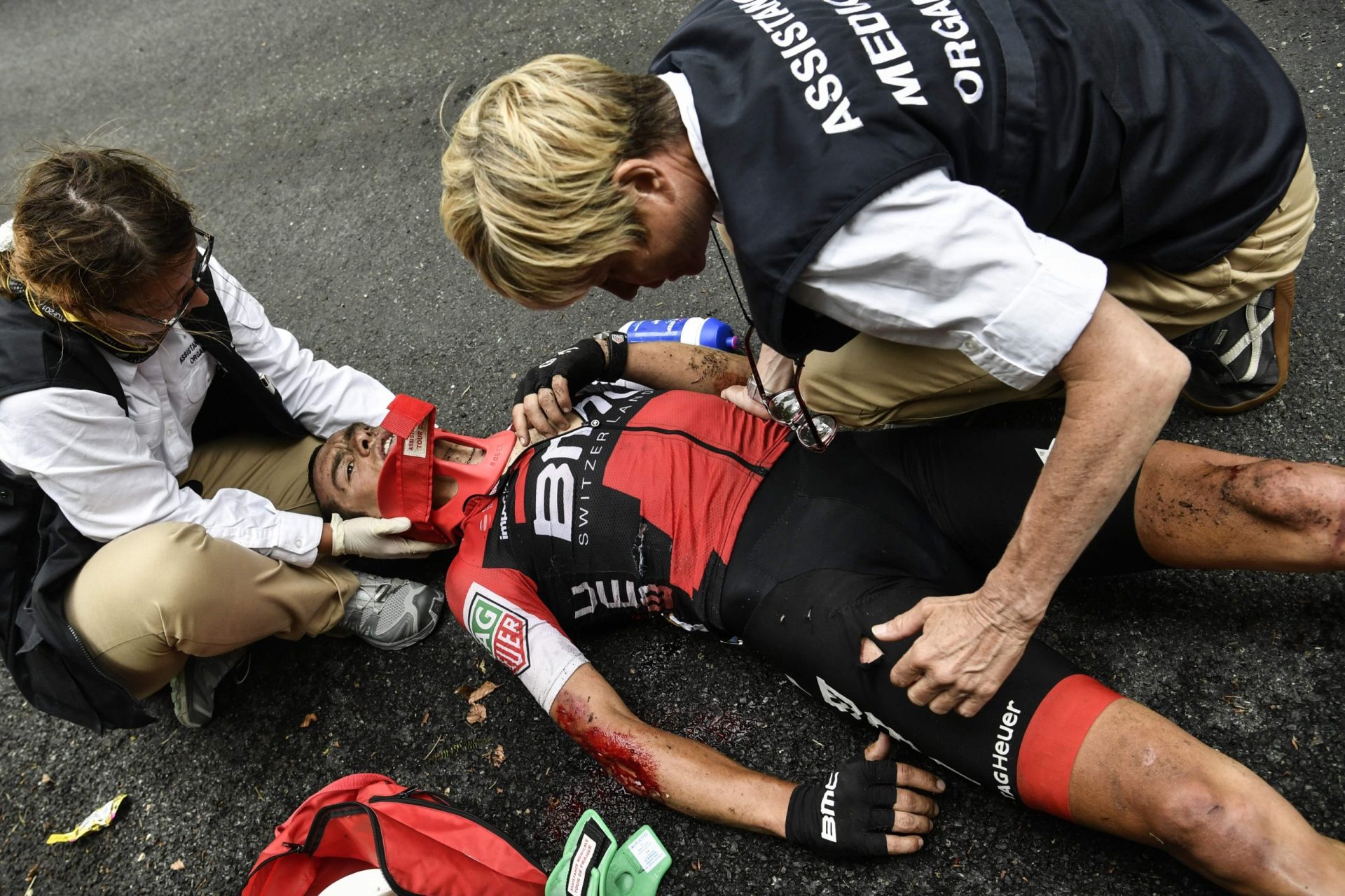 Tour de França. Quedas aparatosas, abandonos e ‘Photo Finish’ marcam etapa