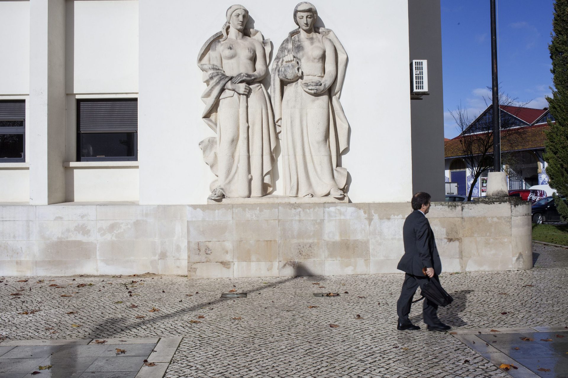 Irmãs são acusadas pelo Ministério Público da morte da recém-nascida no Seixal