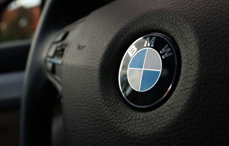 Milhares de carros da BMW chamados à revisão em Portugal devido a perigo de incêndio