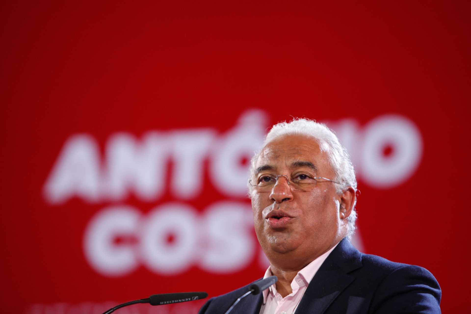 &#8220;Não há discrepância alguma” nas contas do OE2019, diz Costa