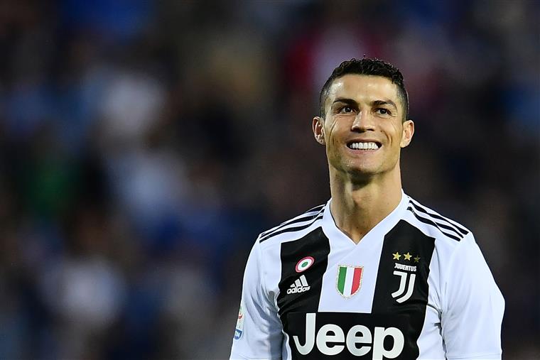 Ronaldo iguala recorde com mais de 60 anos na Juventus