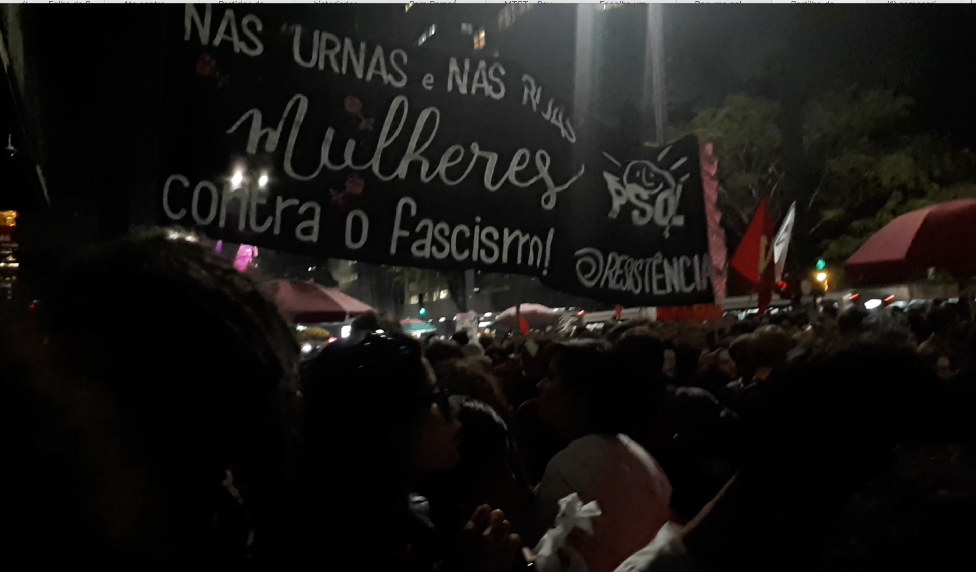 “Vai ter resistência”. Dezenas de milhares saíram à rua em protesto contra Bolsonaro | Vídeo