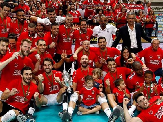 Voleibol. Benfica conquista Supertaça frente ao Sporting