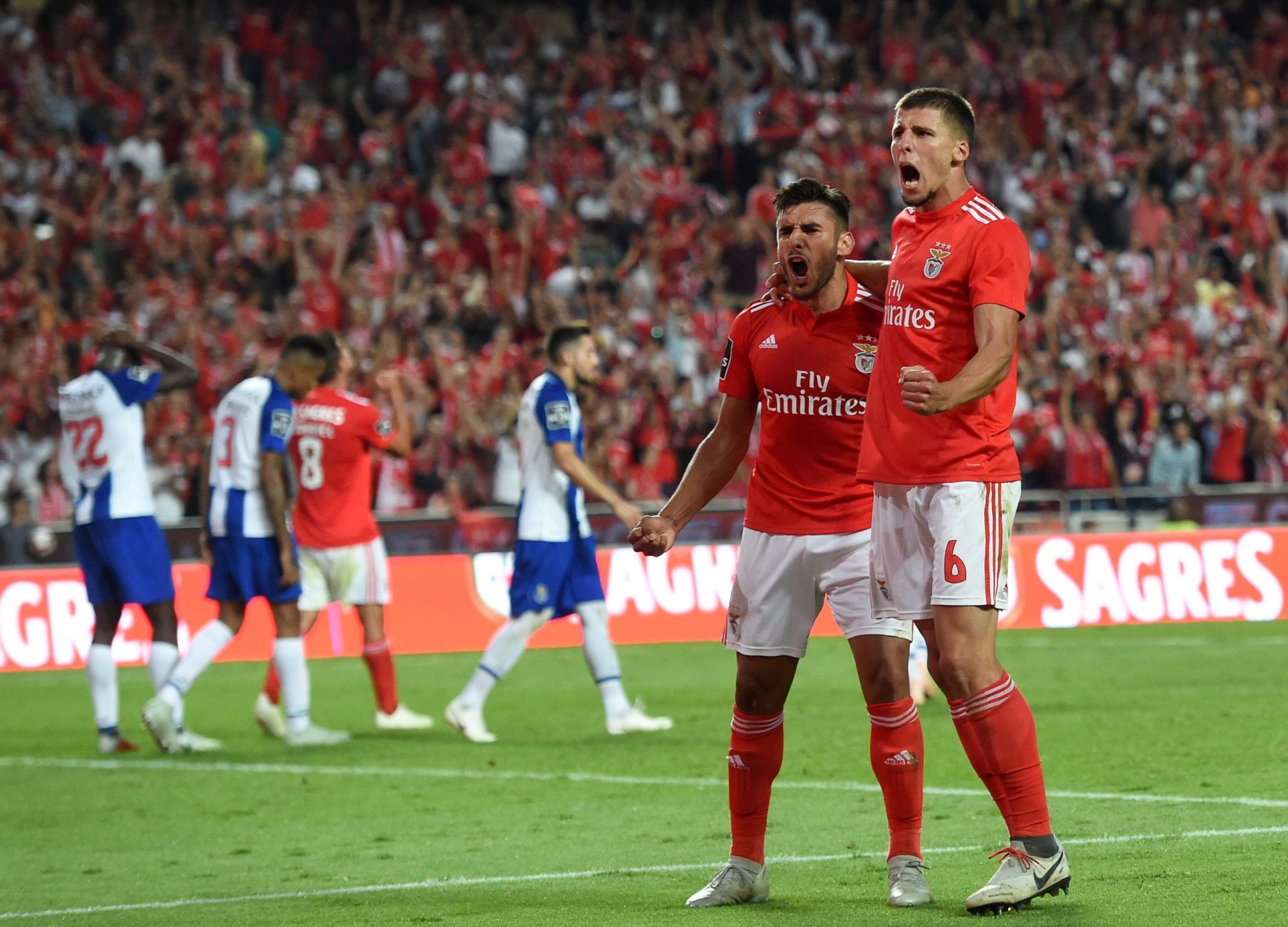 Música de tourada no Benfica-Porto causa polémica