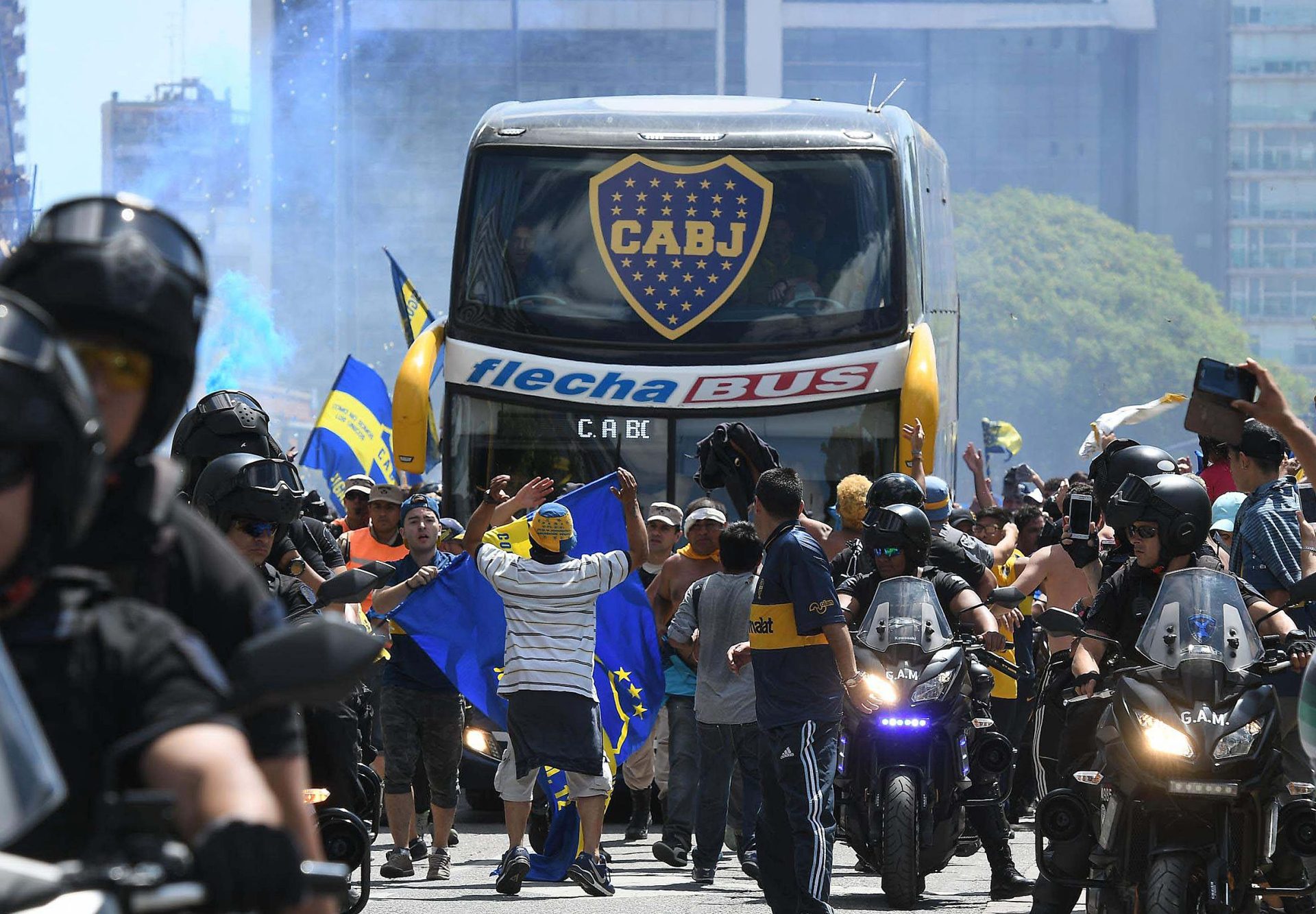 Libertadores. Jogo entre Boca Juniors e River Plate adiado para domingo