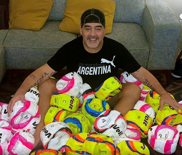 Maradona: “Espero que a CONMEBOL dê o título de campeão ao Boca Juniors”