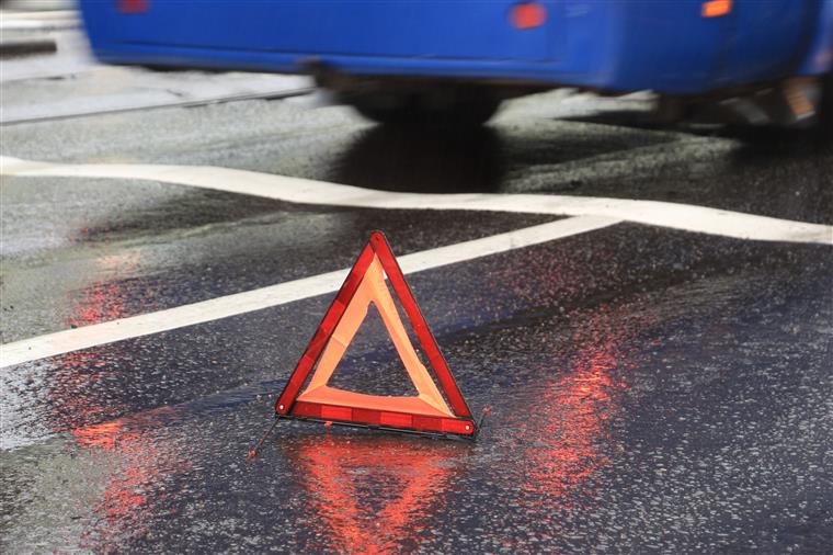 Alemanha. 48 crianças feridas em despiste de autocarro