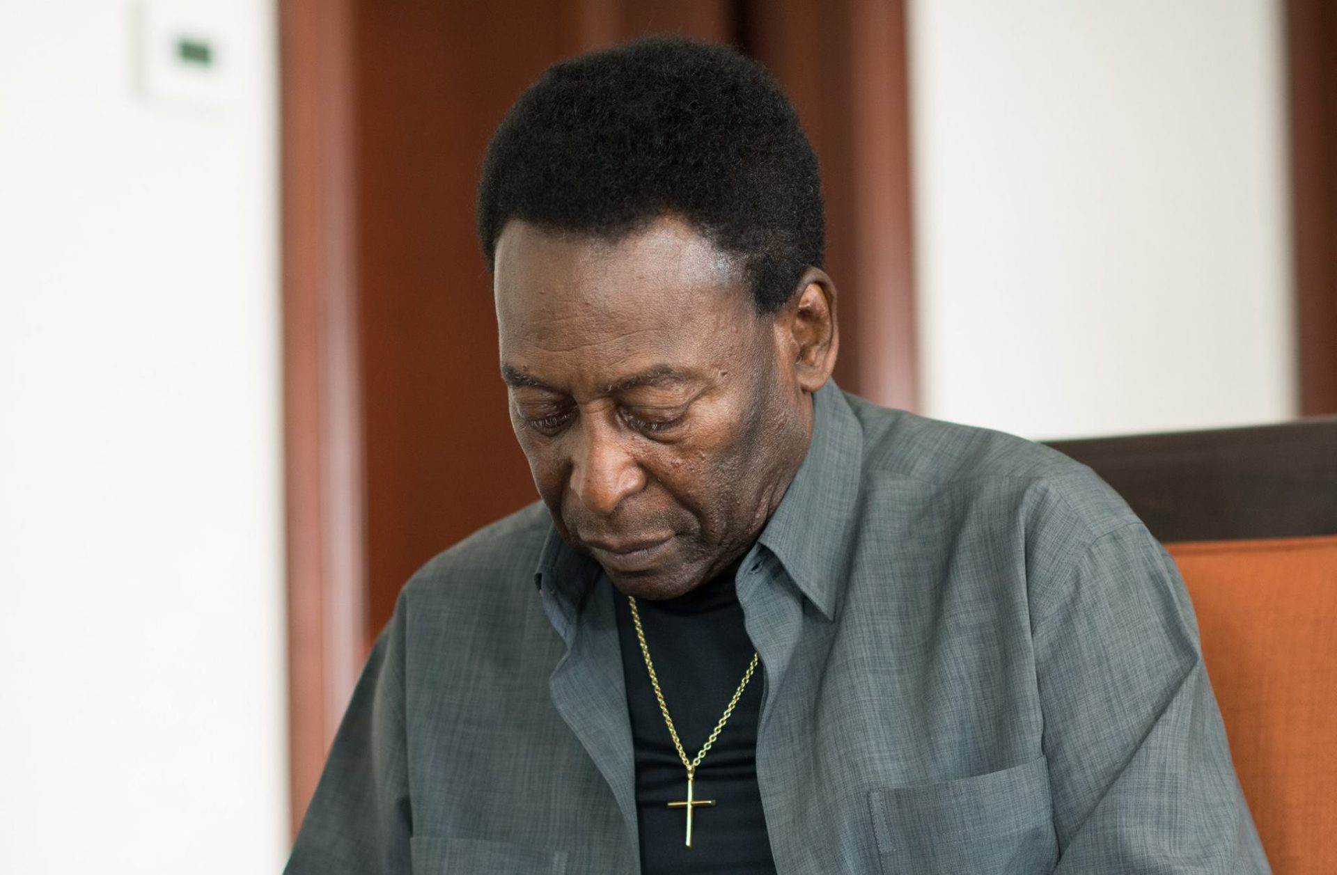 Pelé foi ou não hospitalizado? Assessor desmente notícias