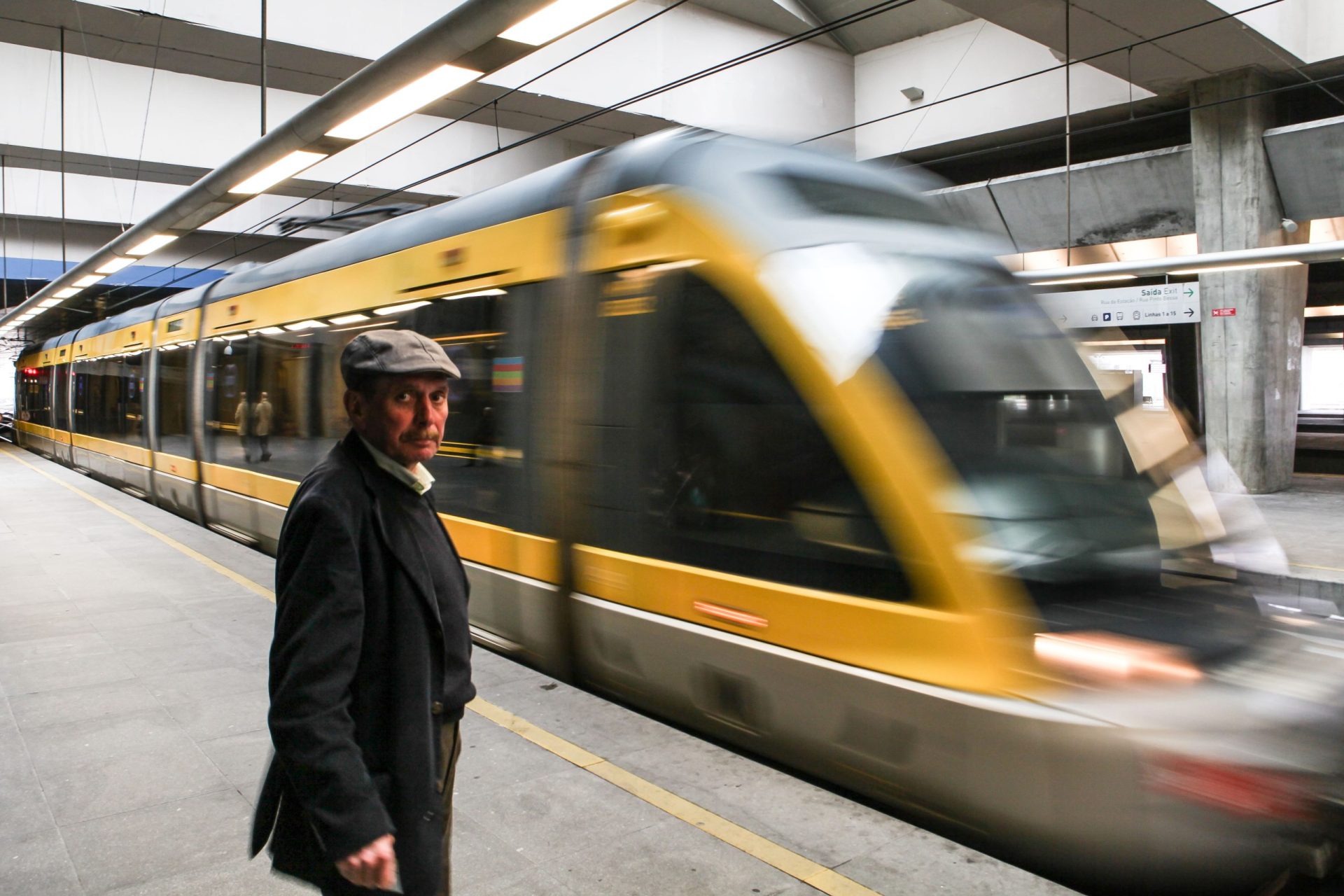 Desconvocada greve no metro do Porto após acordo