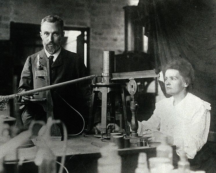 Marie e Pierre Curie descobriram o rádio há 120 anos